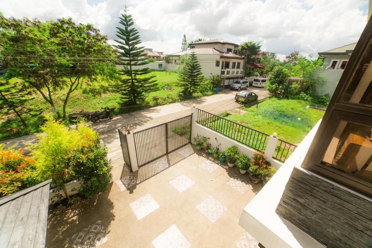 Bella Homes 6Br 4Bath Near Rotunda Tagaytay City Esterno foto