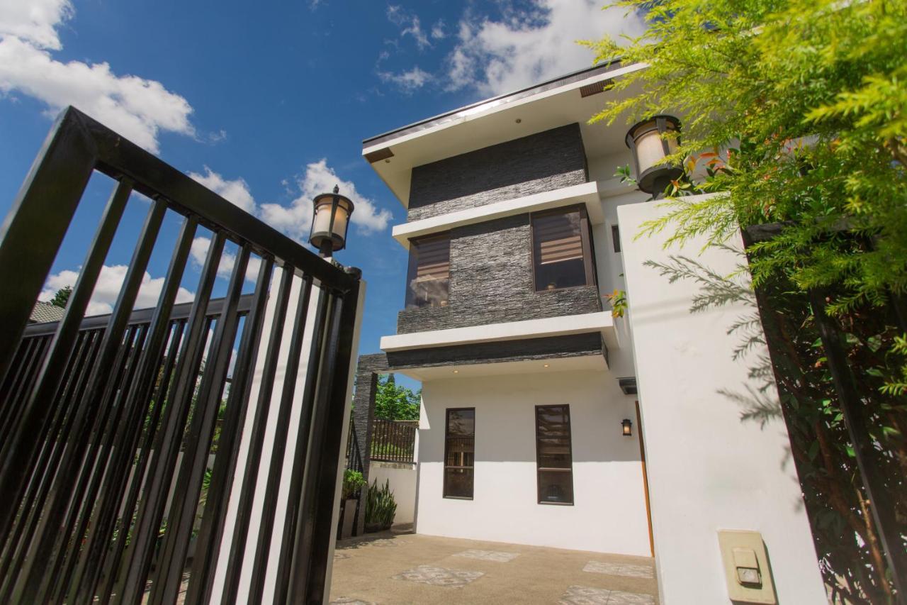 Bella Homes 6Br 4Bath Near Rotunda Tagaytay City Esterno foto