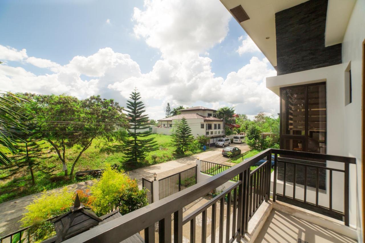 Bella Homes 6Br 4Bath Near Rotunda Tagaytay City Esterno foto