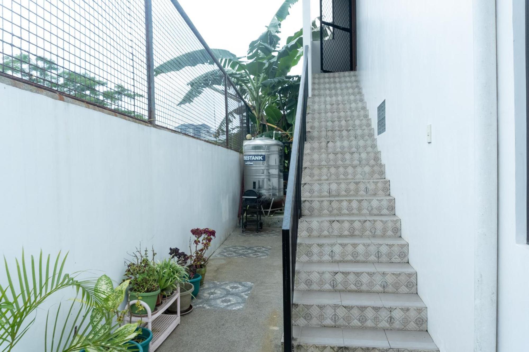 Bella Homes 6Br 4Bath Near Rotunda Tagaytay City Esterno foto