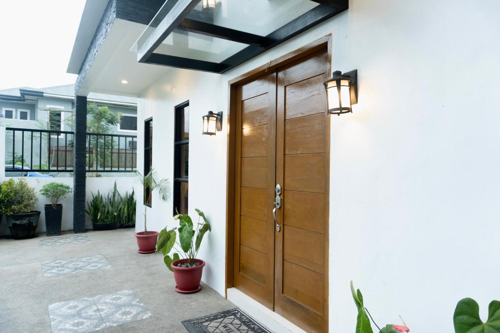 Bella Homes 6Br 4Bath Near Rotunda Tagaytay City Esterno foto