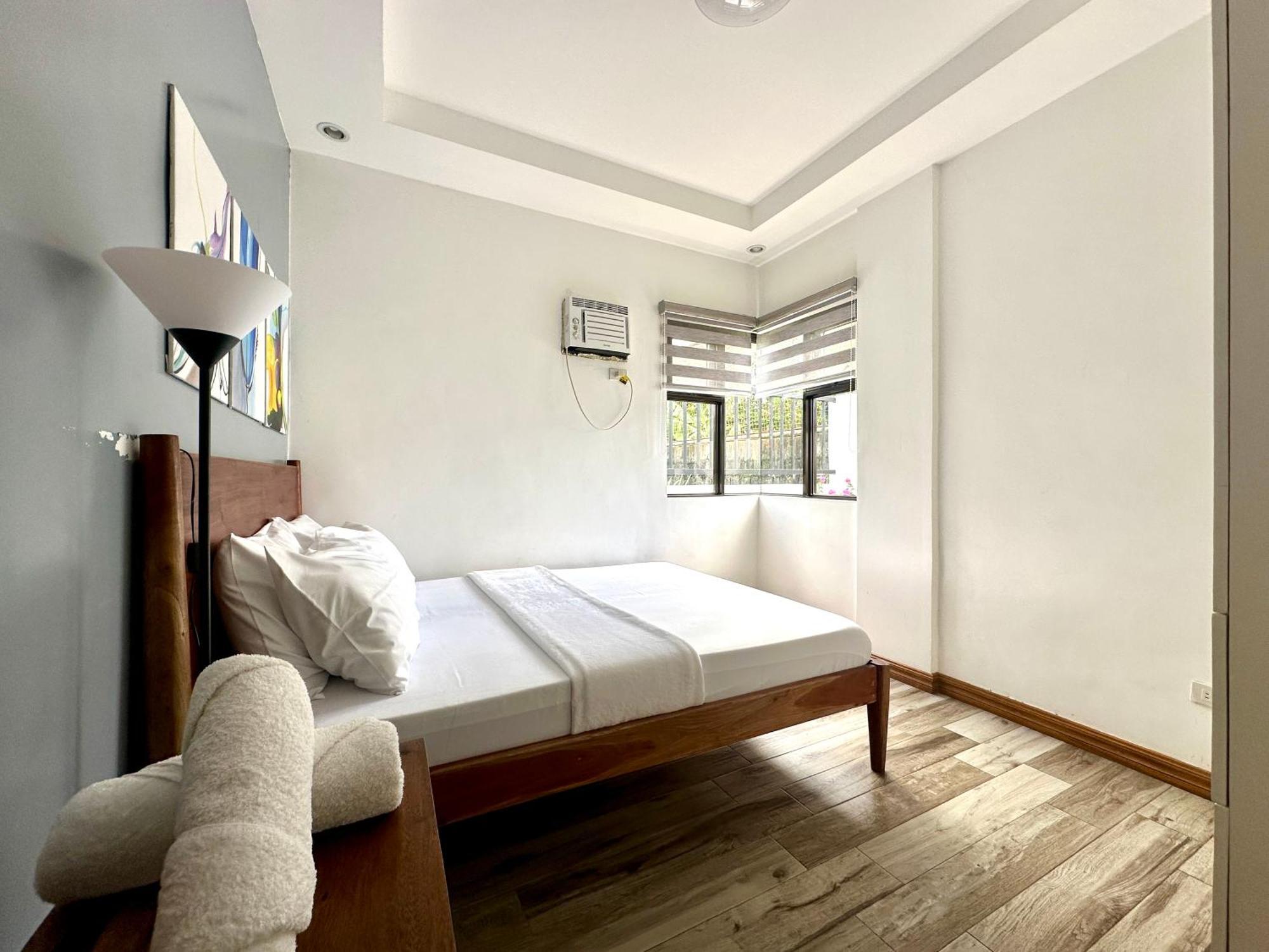 Bella Homes 6Br 4Bath Near Rotunda Tagaytay City Esterno foto